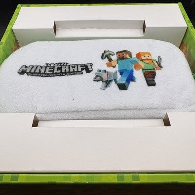 SONY PS Vita Minecraft Special Edition White Console Bundle With Game, Case, Box